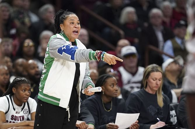 Dawn Staley could save millions due to NBA/WNBA exit clause in new $25 million extension