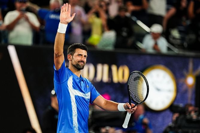 Novak Djokovic fan breaks the internet with "Money, girls, and casino" sign at Australian Open