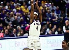 “Losing isn’t an option to her”: Mom Kia Brooks hypes up Flau’Jae Johnson after another dominant display