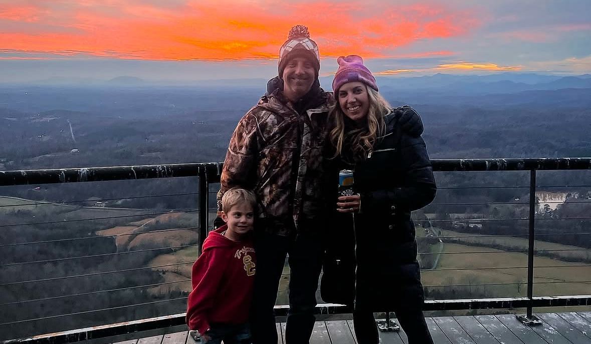 Greg Biffle and his family. Source - Instagram @cristinagbiffle