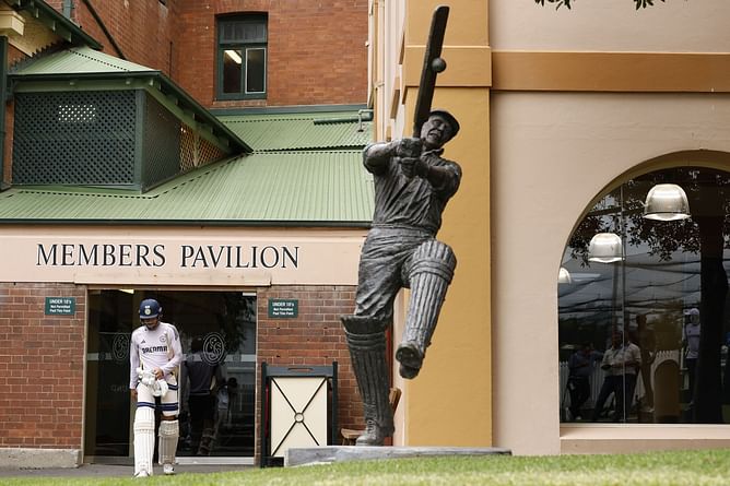 [In Pictures] Sydney Cricket Ground honors two legendary Indian spinners ahead of BGT 2024-25 5th Test