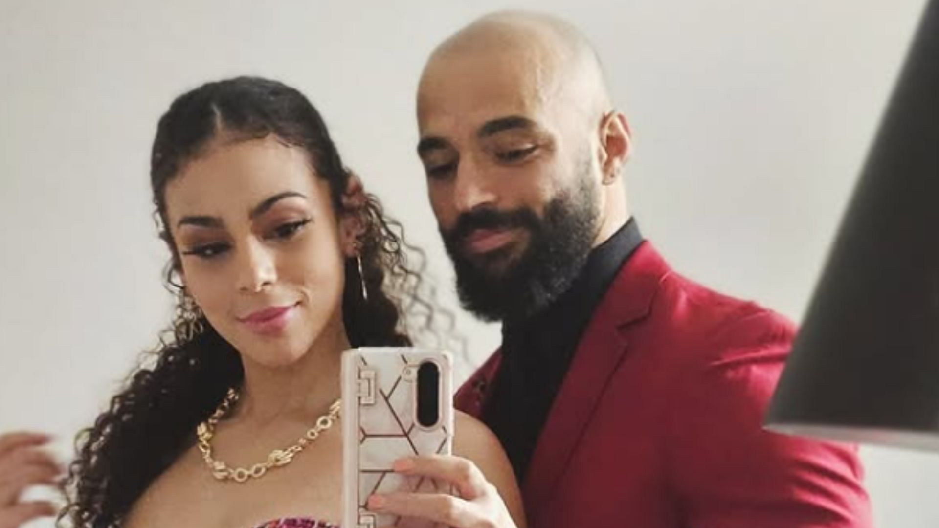 Samantha Irvin and Ricochet are engaged. (Image via Irvin