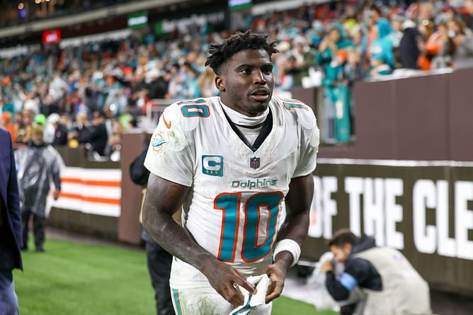 Former Lions QB calls out Tyreek Hill following $90,000,000 WR's mic drop announcement