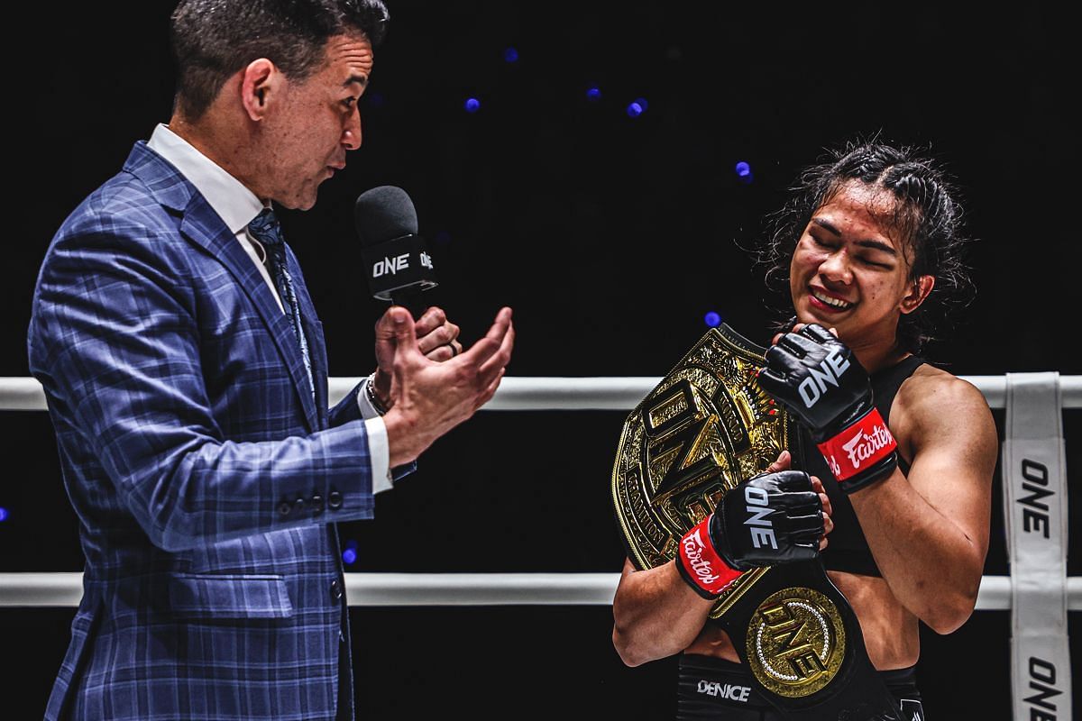 Denice Zamboanga talking to Mitch Chilson | Image credit: ONE Championship