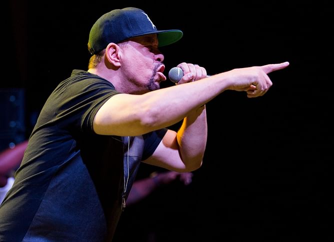 “He isn’t lying” — Internet reacts to Ice T’s tweet seemingly taking a jab at Trump becoming president despite his legal affairs