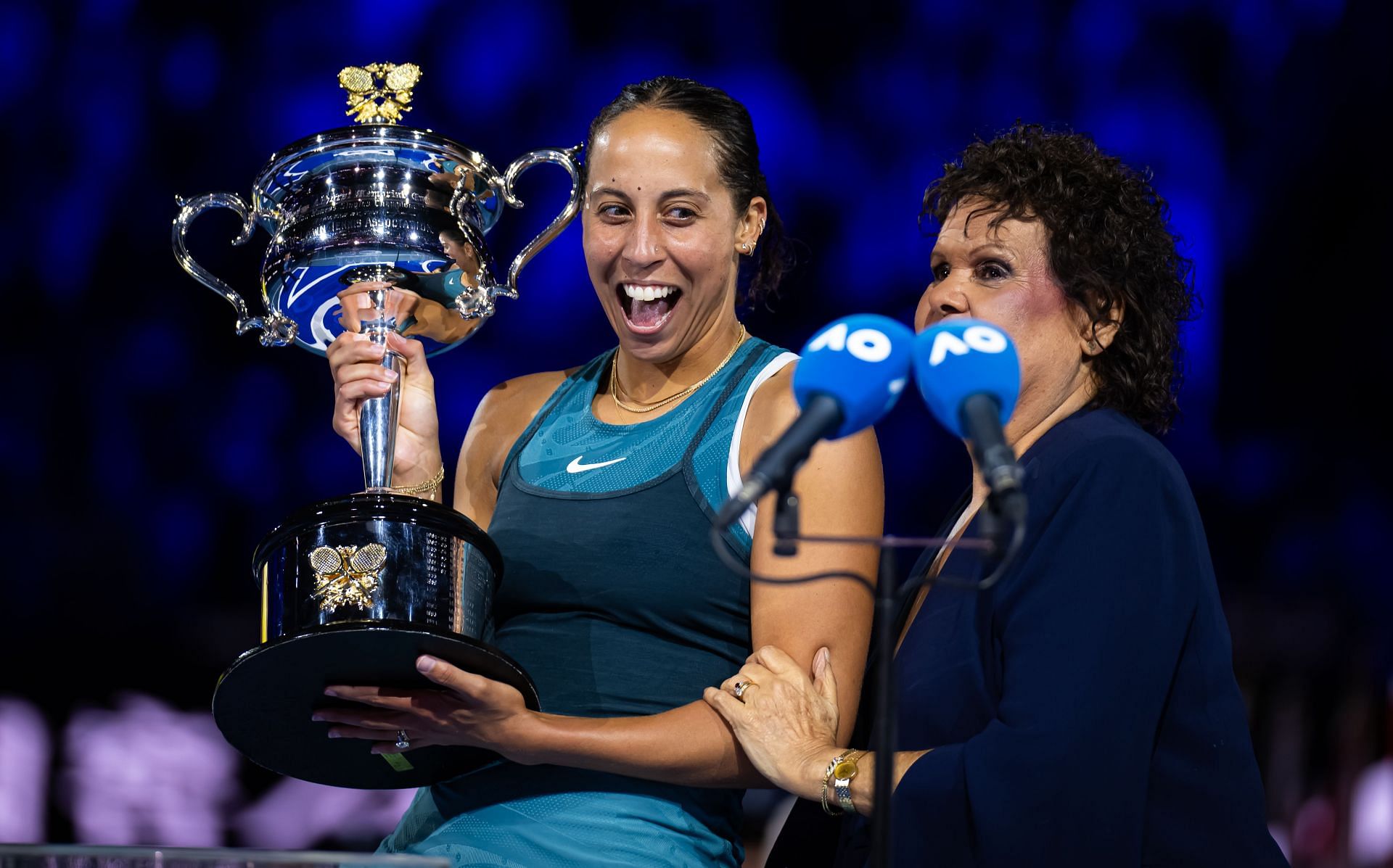 Madison Keys with the Australian Open trophy (Image Source: Getty)