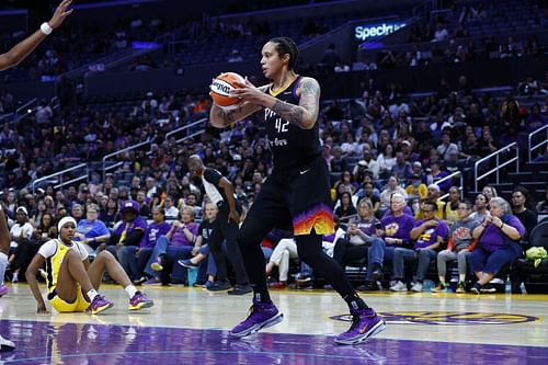 Brittney Griner #42 in action for Phoenix Mercury in the WNBA. (Credits: Getty)