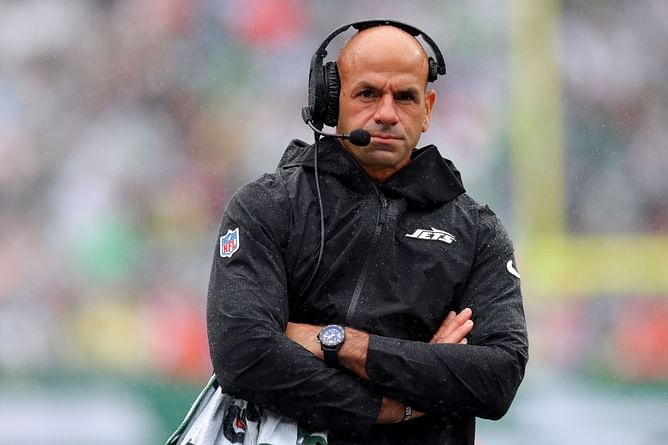 Cowboys fans split over Robert Saleh interviewing for HC role: "Please hire him" "Wtf are we doing?"