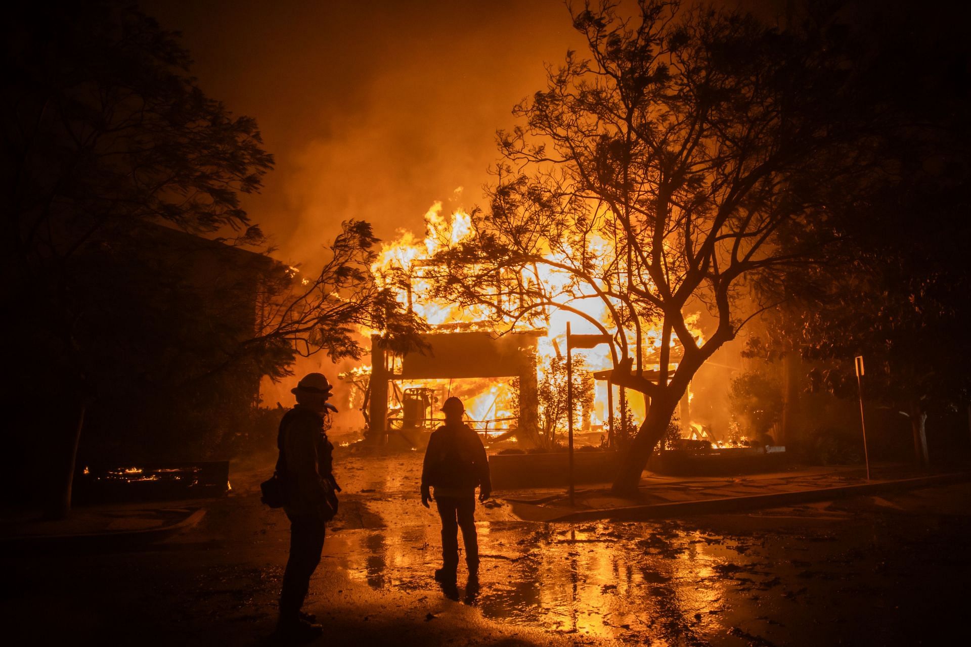 Powerful Winds Fuel Multiple Fires Across Los Angeles Area - Source: Getty