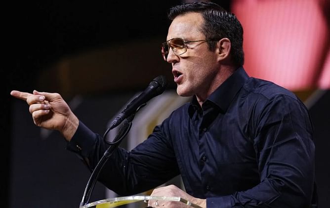 Chael Sonnen calls out popular X page for using the word 'Blackmail' loosely in a claim about Elon Musk and the Republicans