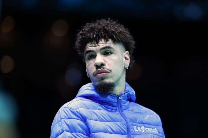 LaMelo Ball's brother LiAngelo Ball drops 2-word reaction to Hornets star's stellar year