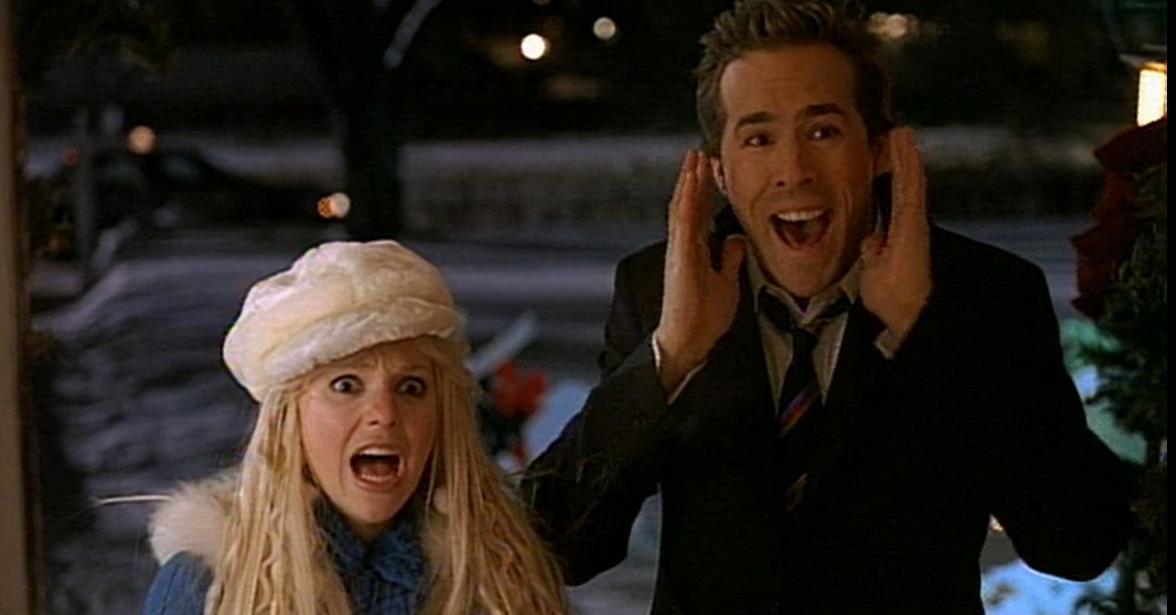 Ryan Reynolds and Anna Faris in a still from Just Friends. (Image via Prime Video)