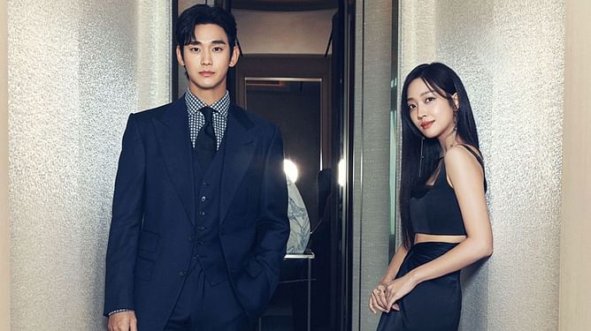 "GORGEOUS PEOPLE SLAY" - Fans react as Disney+ drops new stills featuring Kim Soo-hyun and Jo Bo-ah for Knock Off