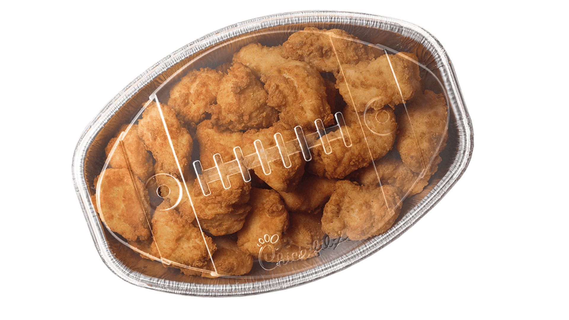 30 chicken nuggets inside the football-shaped tray (Image via Chick-fil-A)