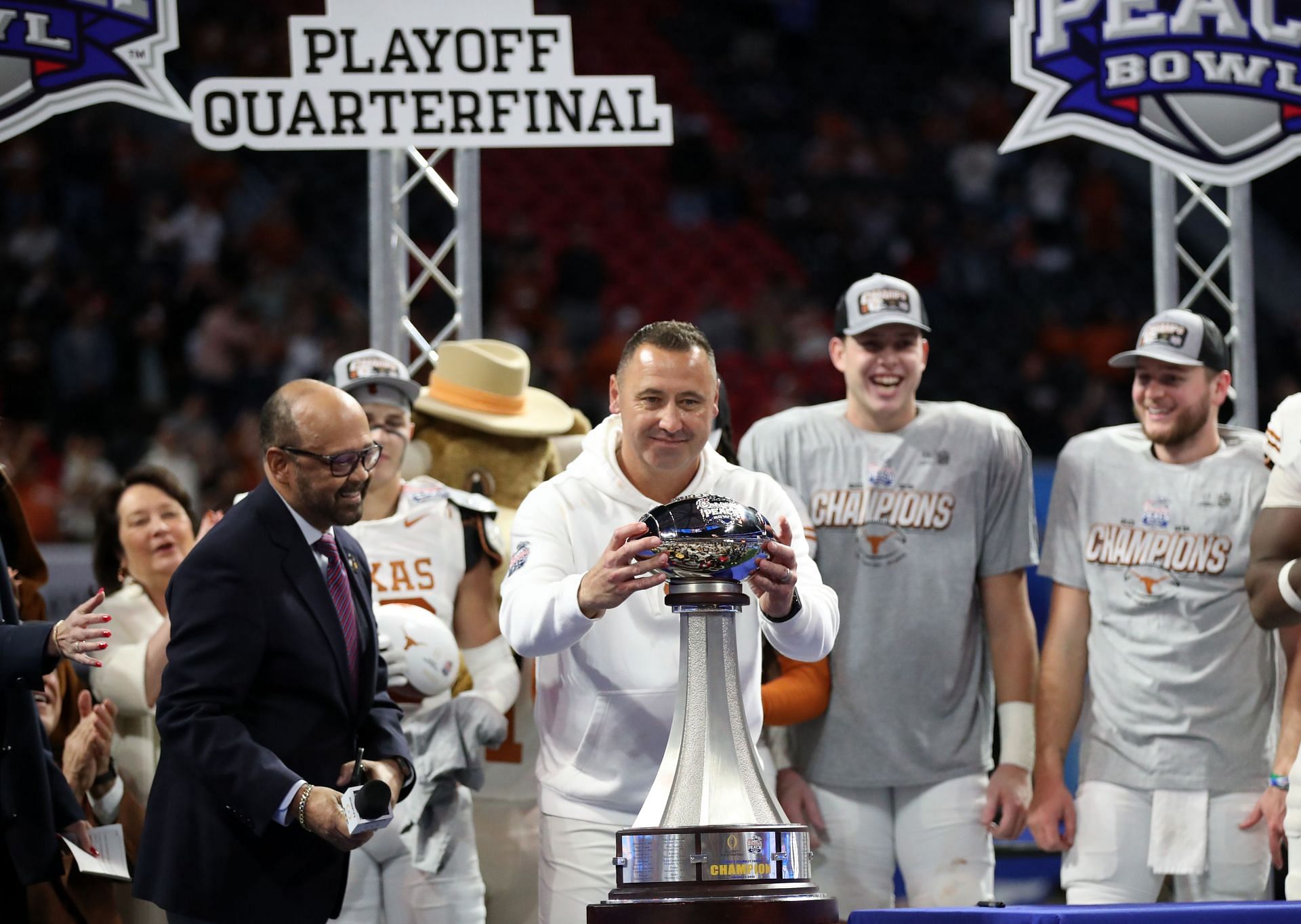 Texas Longhorns coach Steve Sarkisian (Image Source: Getty)