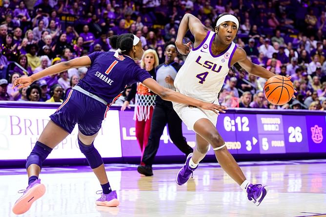 LSU's Flau'jae Johnson drops 3-word reaction to 6-foot-3 high school hooper's training clip