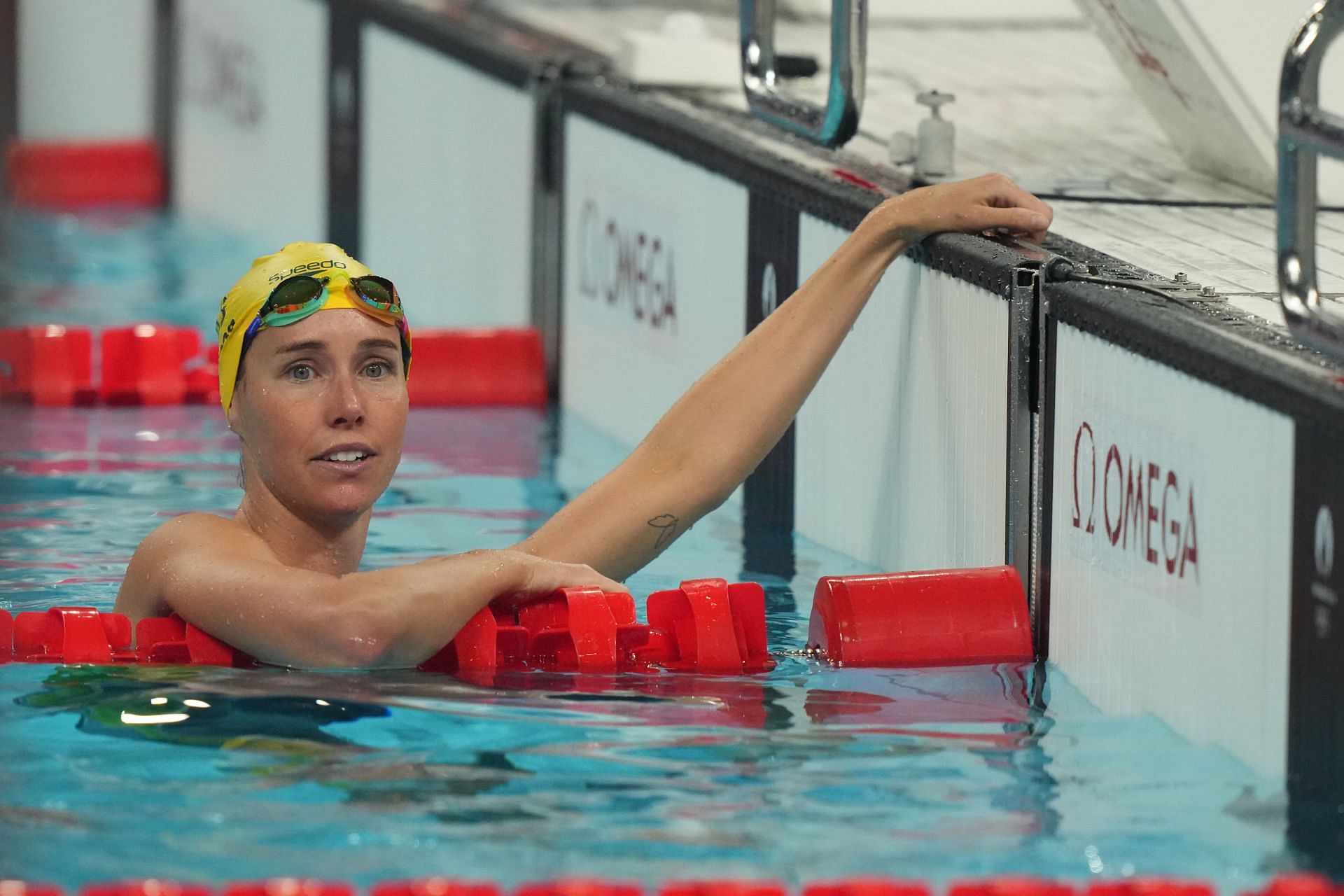 McKeon competing for Australia during the Women&#039;s 4x100m freestyle event on the first day of the 2024 Paris Olympics (Image via: Getty Images)