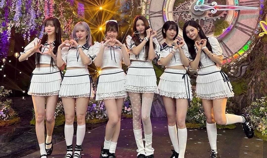  Fans swoon over GFRIEND