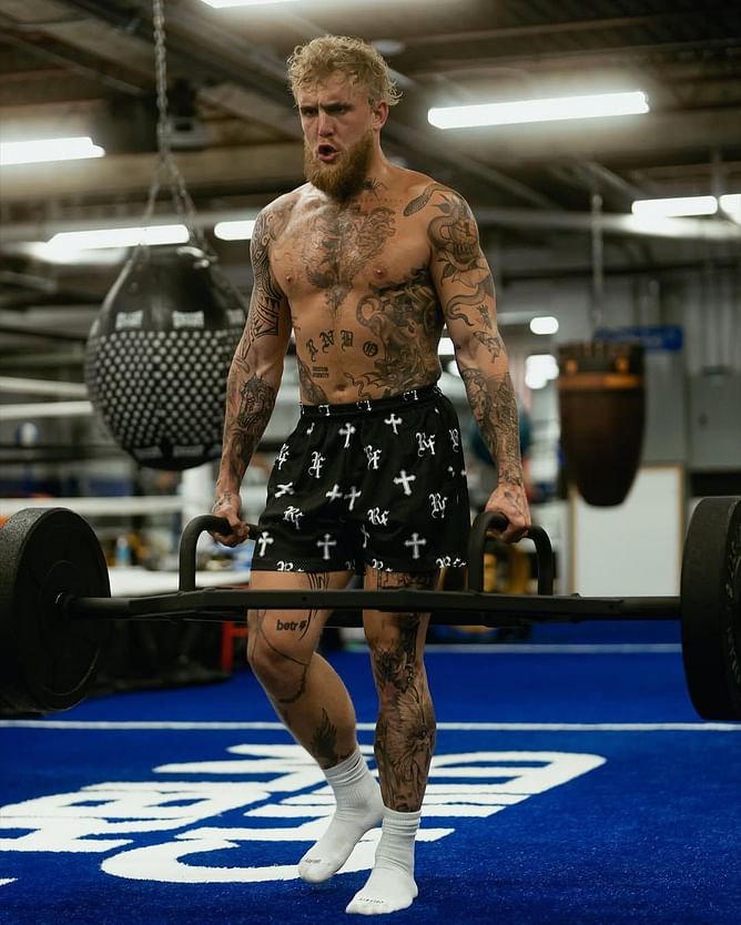 55-year-old former rival of Mike Tyson breaks silence on rumor of being Jake Paul's next opponent: "Cost me many of restless nights"