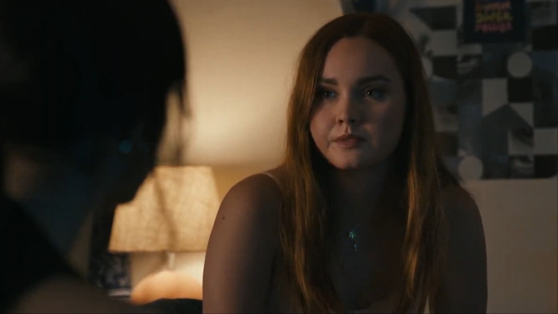 Quinn Bailey, initially introduced as Sam and Tara Carpenter&rsquo;s roommate in Scream VI (Image via Netflix)