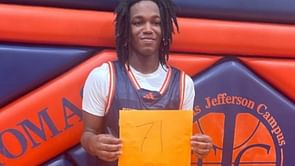 "Definitely first round draft pick": Hoops fans react to rising hooper Connor Sprattley reaching 2000 point mark in his high school career