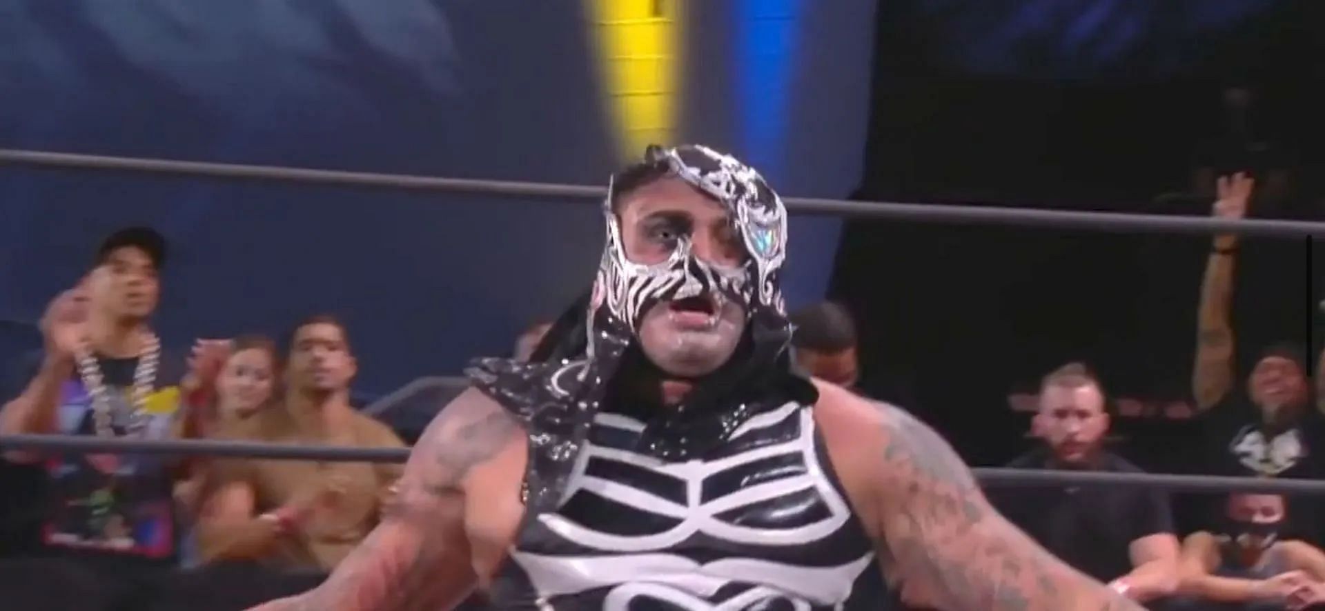 Pentagon Jr. unmasked in AEW. (Image via AEW's Official YouTube Channel)