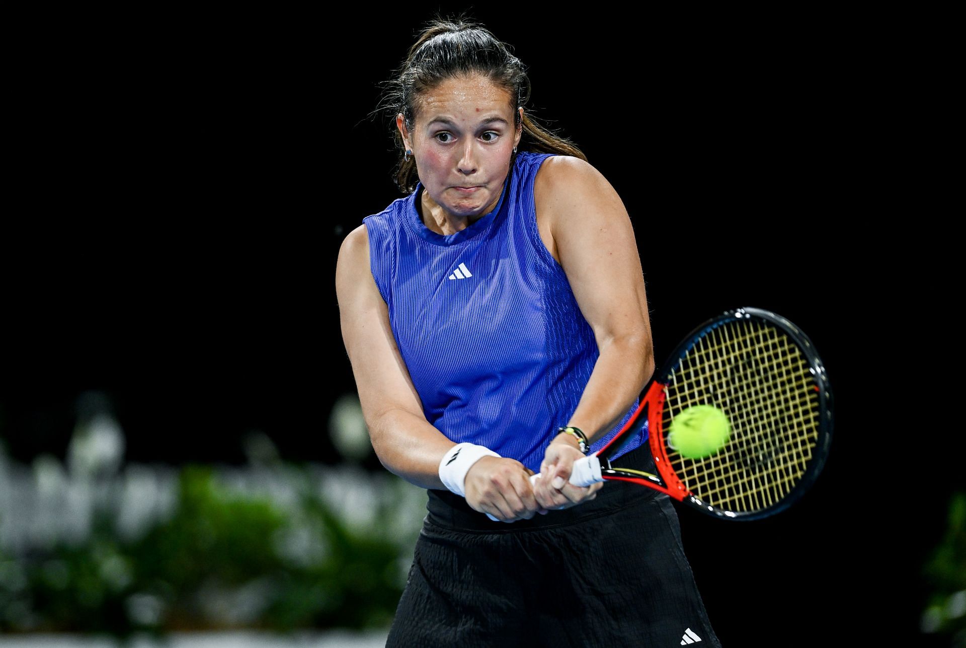 Daria Kasatkina hits a backhand at Adelaide (Image via Getty)