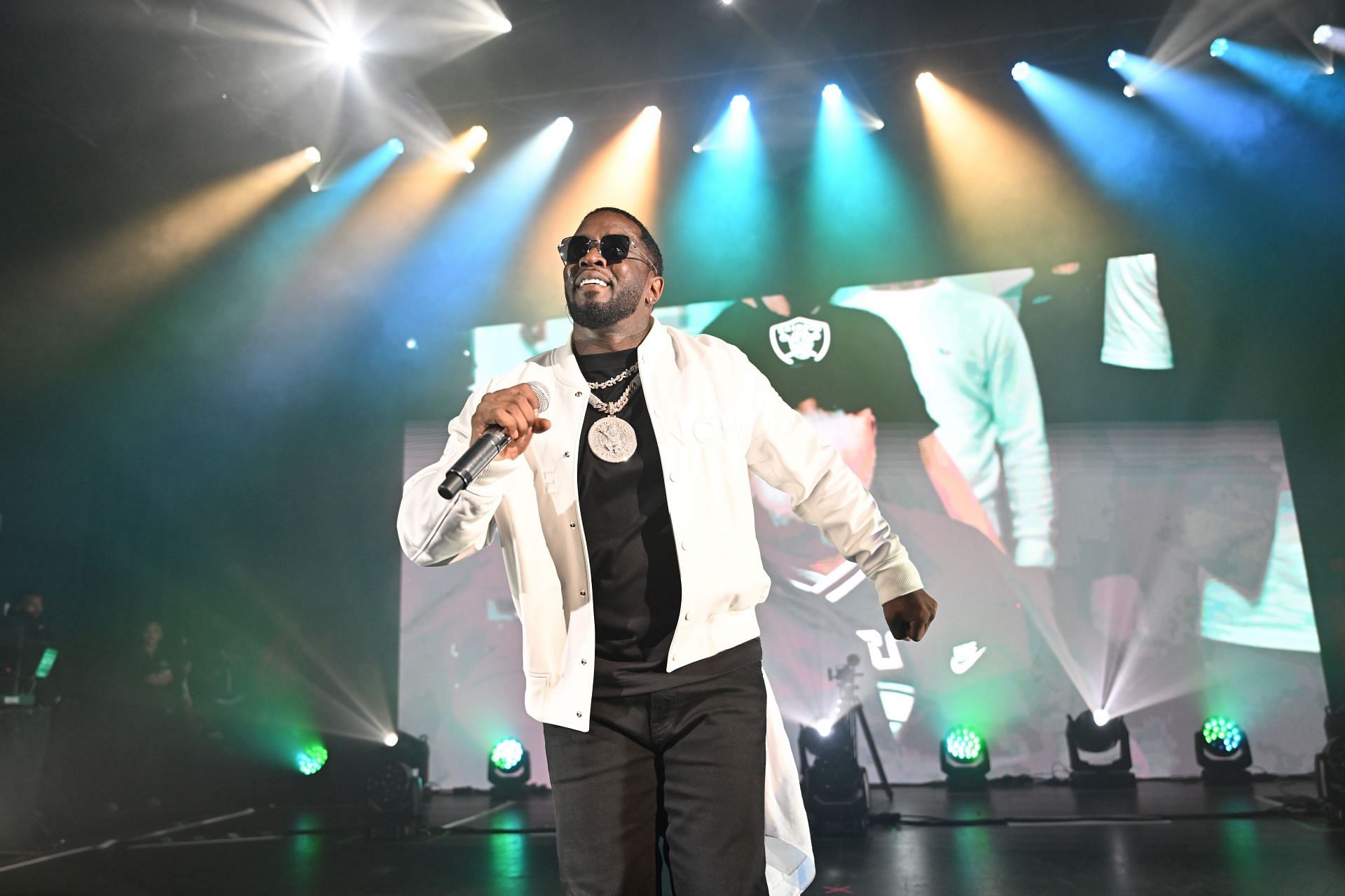 Giggs And Diddy Perform At O2 Shepherd