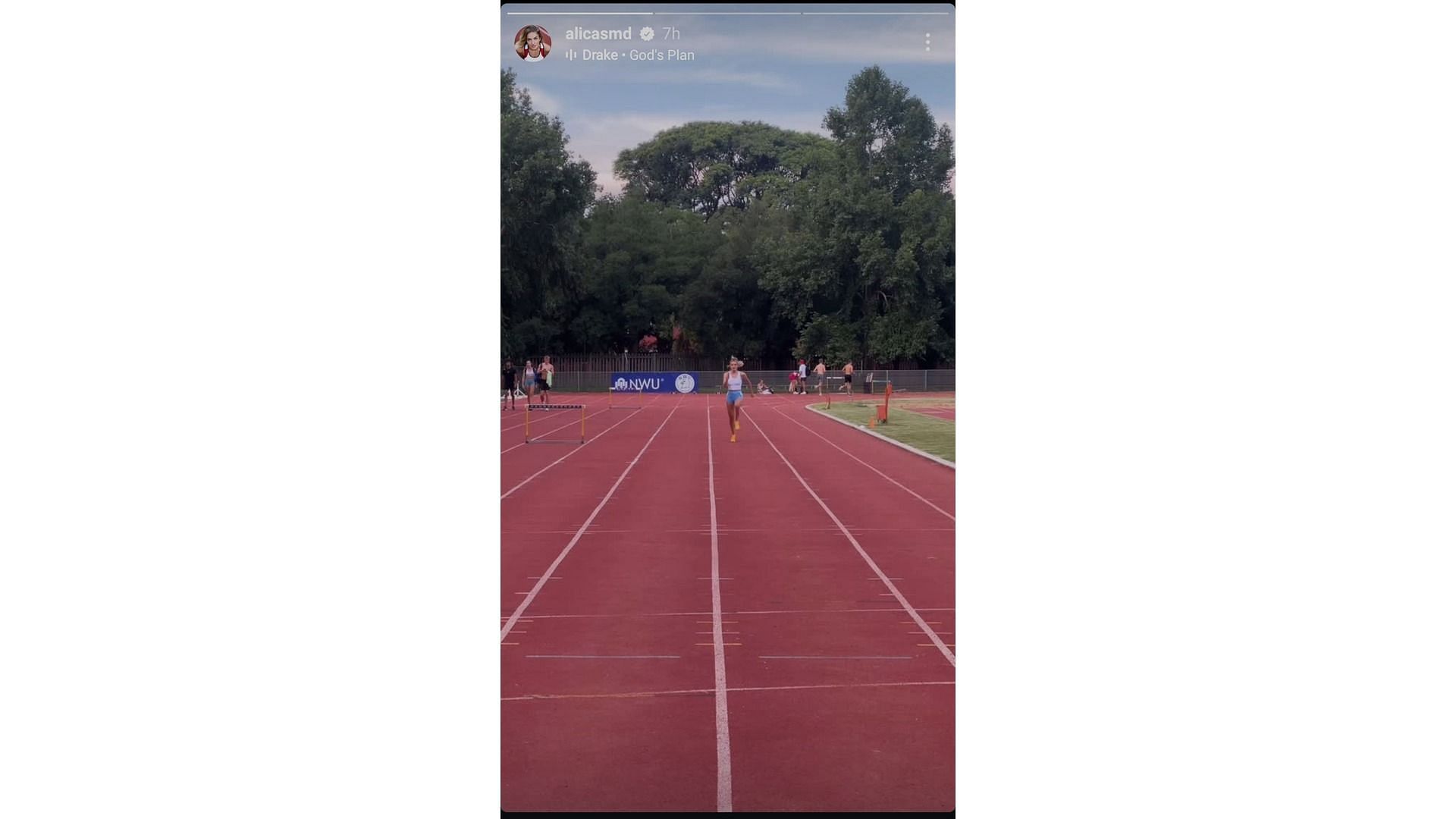 Glimpse of Schmidt&#039;s running session on the track (Image via: Schmidt&#039;s Instagram)