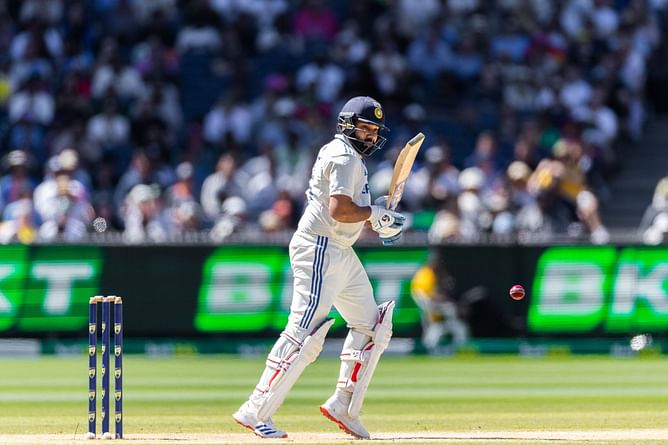 “Just handle him with care and lots of love” - When Gautam Gambhir termed an Indian cricketer as the best batsman in the world
