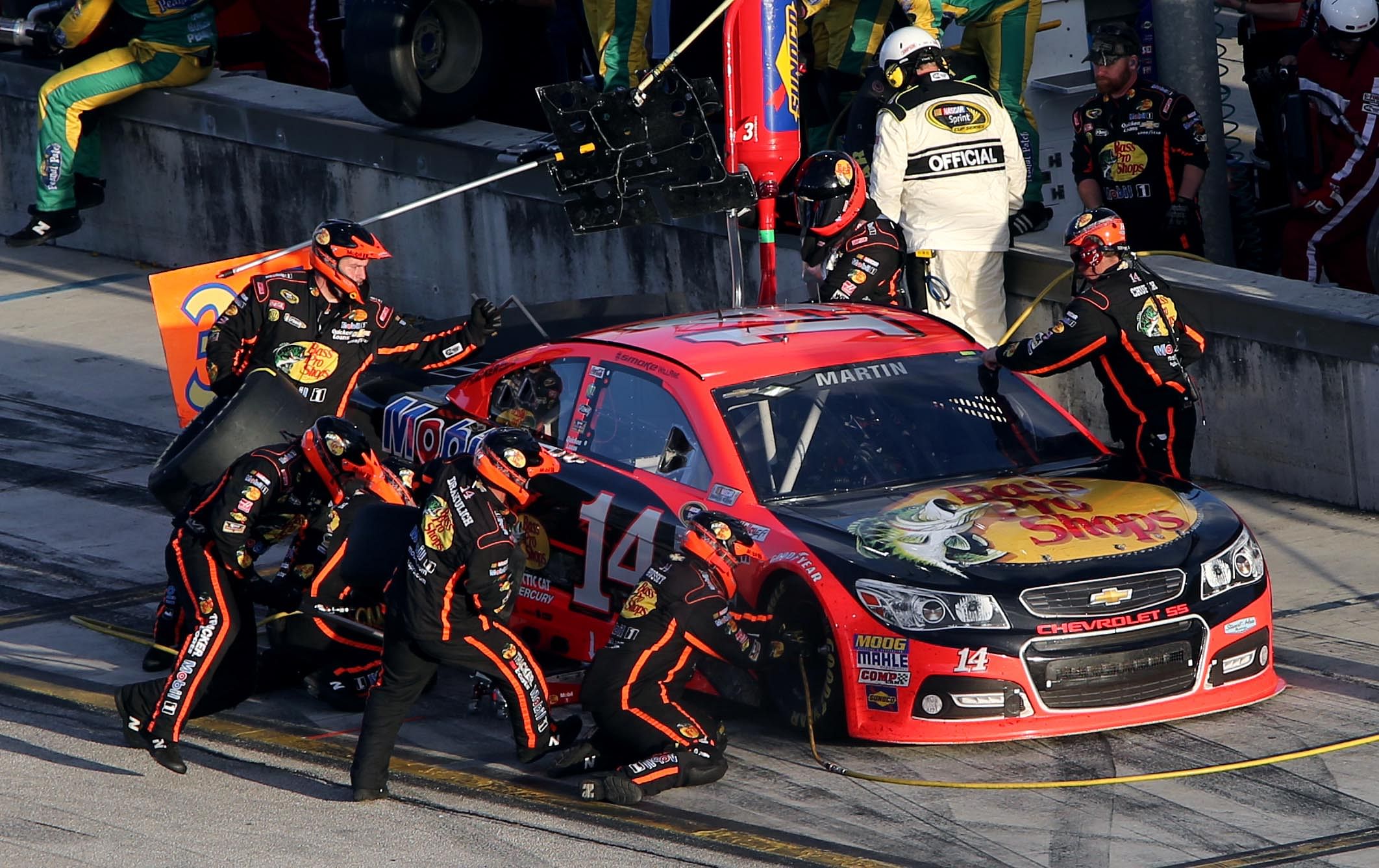 Mark Martin drove the No. 14 SHR Chevy for his final NASCAR race at Homestead - Source: Imagn