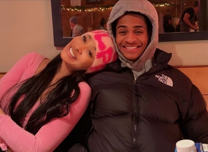 WATCH: Kiyan Anthony's mom La La Anthony pouts & poses to show off flaming red hair in latest TikTok