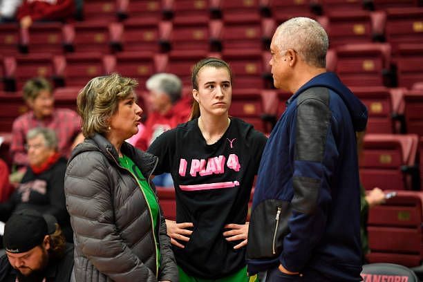 Sabrina Ionescu&rsquo;s parents