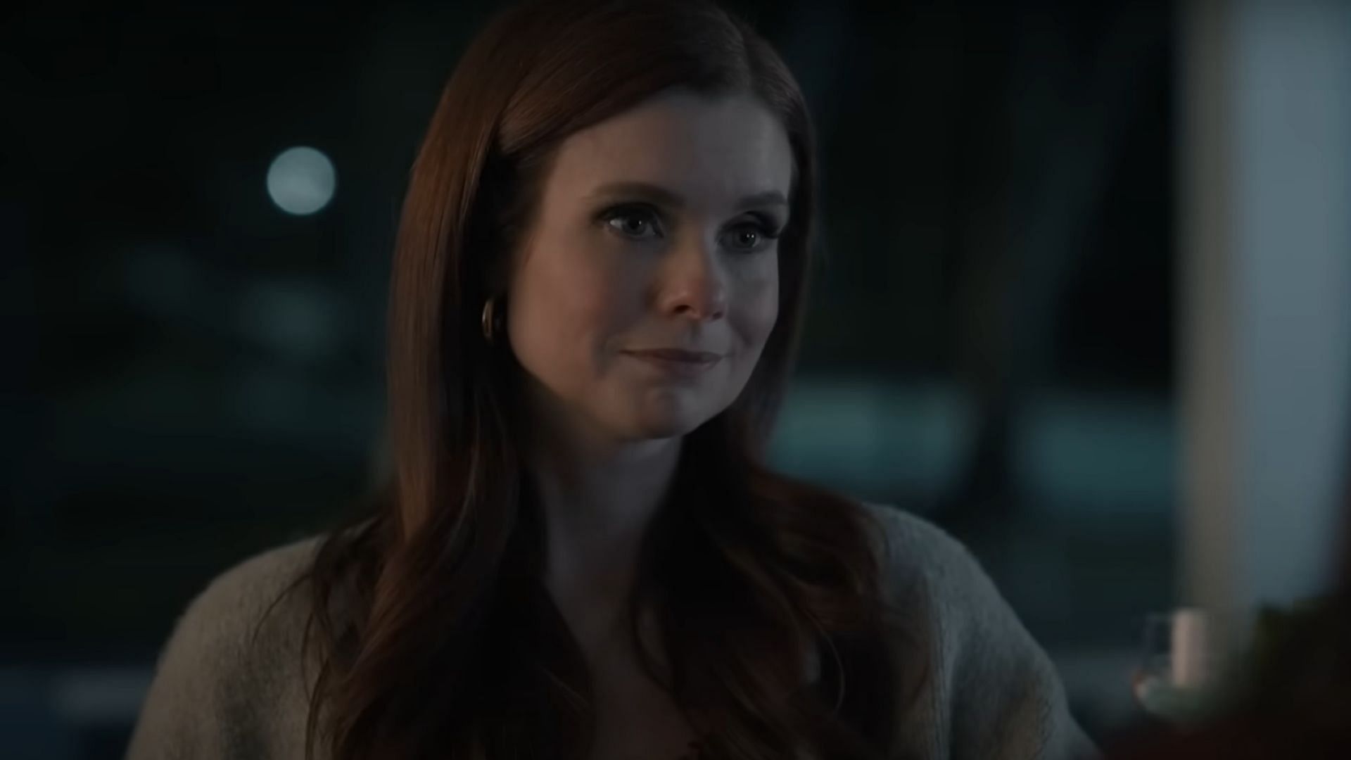 JoAnna Garcia Swisher as Maddie Townsend. (Image via YouTube/@Netflix)