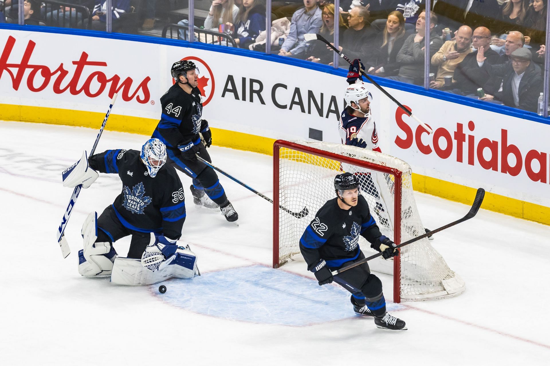 NHL: JAN 22 Blue Jackets at Maple Leafs - Source: Getty