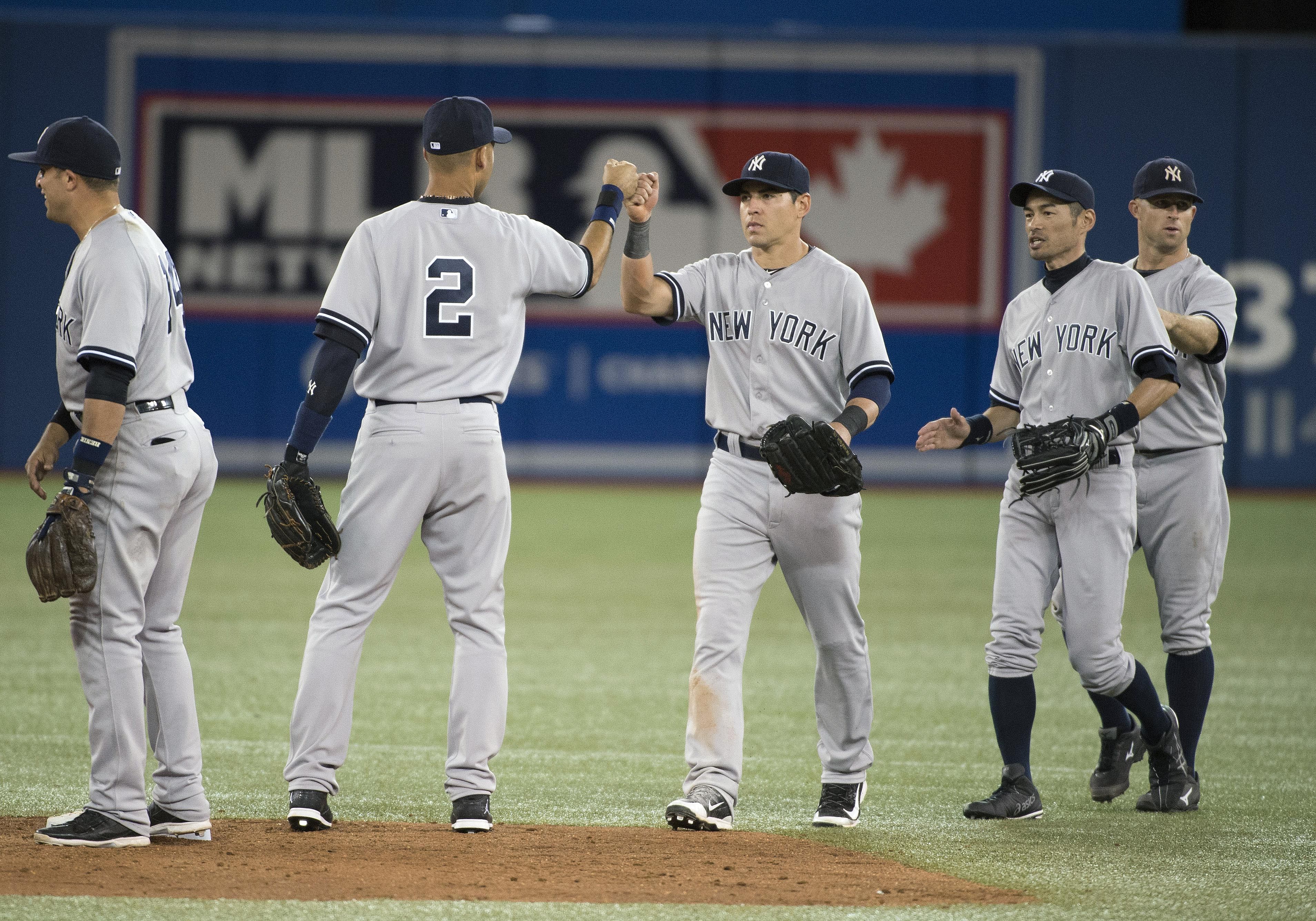 New York Yankees - Derek Jeter and Ichiro Suzuki (Photo via IMAGN)