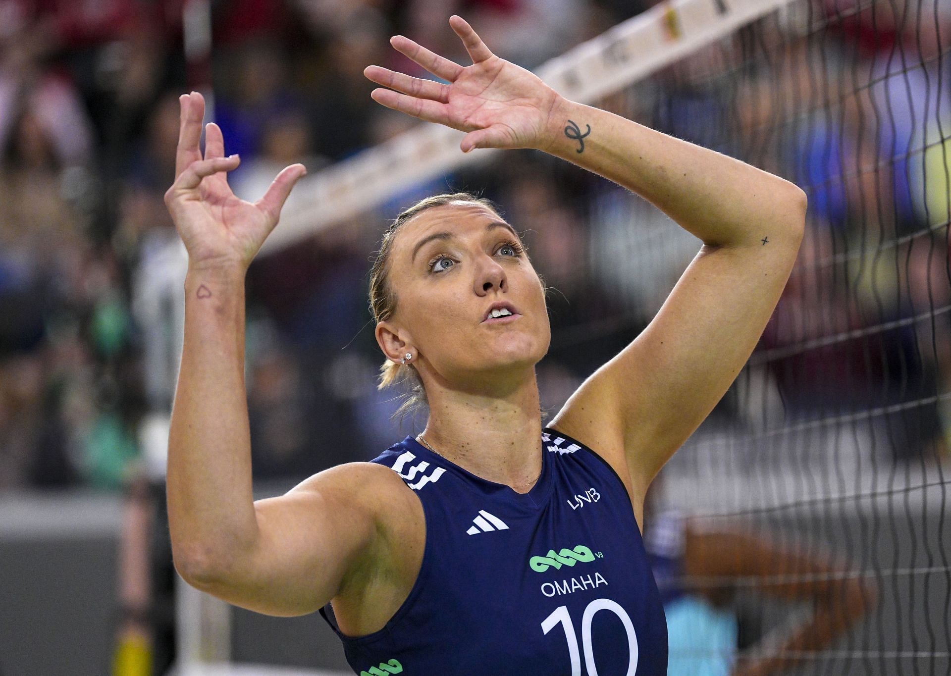 Larson competing for LOVB Omaha at the Liberty First Credit Union Area (Image via: Getty Images)