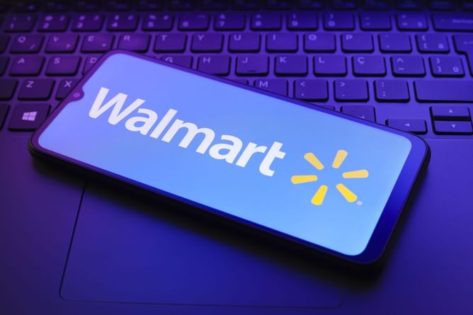 "Can't believe someone got paid for this": Memes erupt as internet reacts to Walmart's new logo redesign