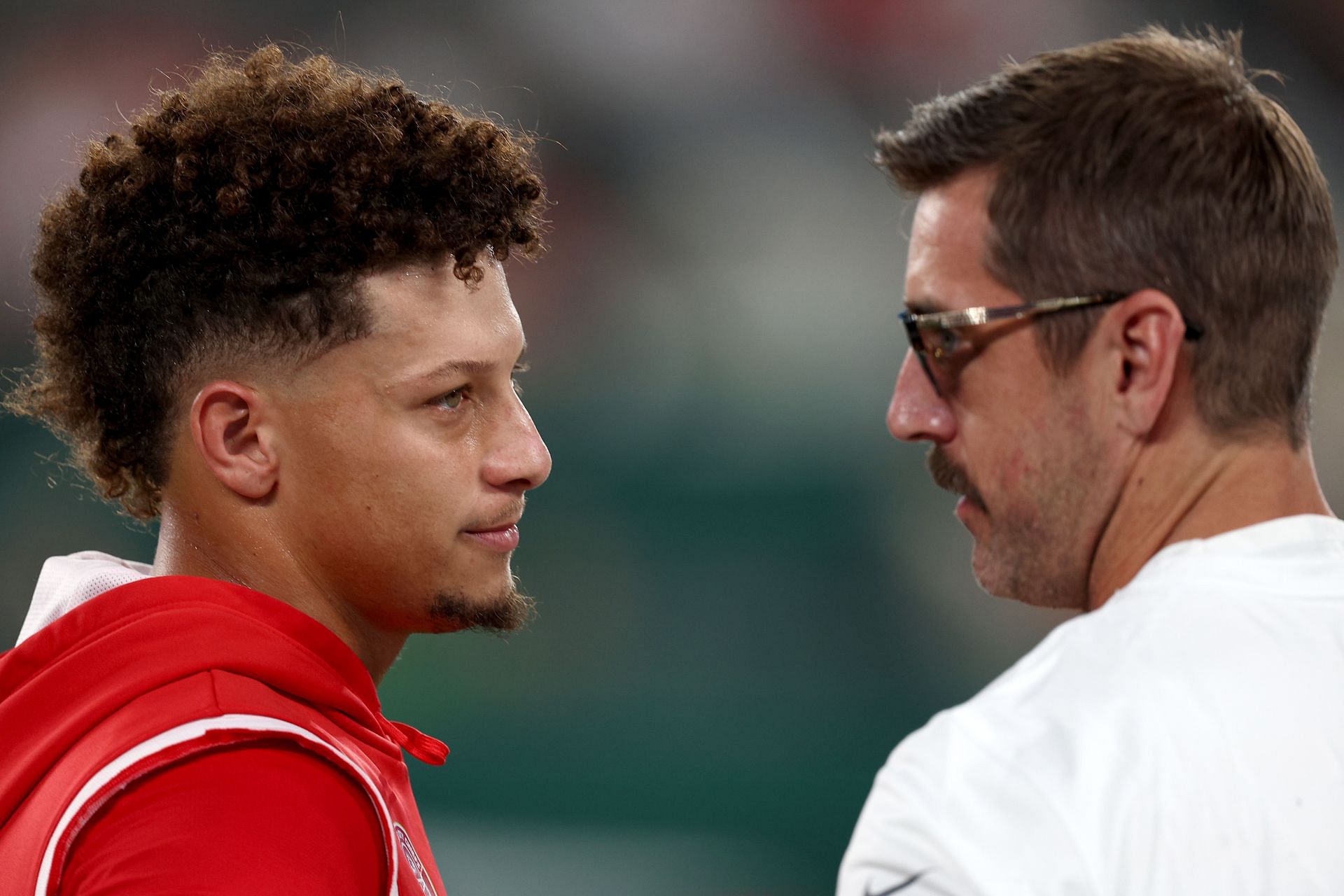 Mahomes and Rodgers