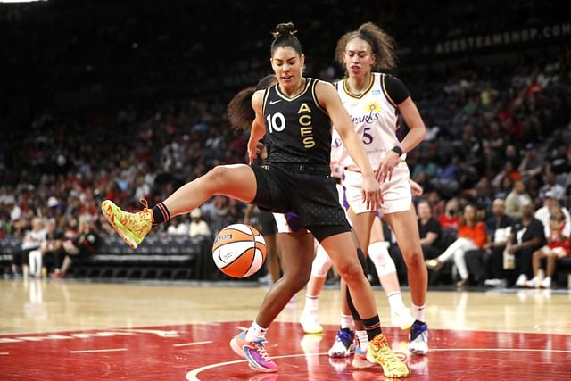 Dearica Hamby reacts after Kelsey Plum joins her and Cameron Brink with LA Sparks following trade. -- Photo by GETTY