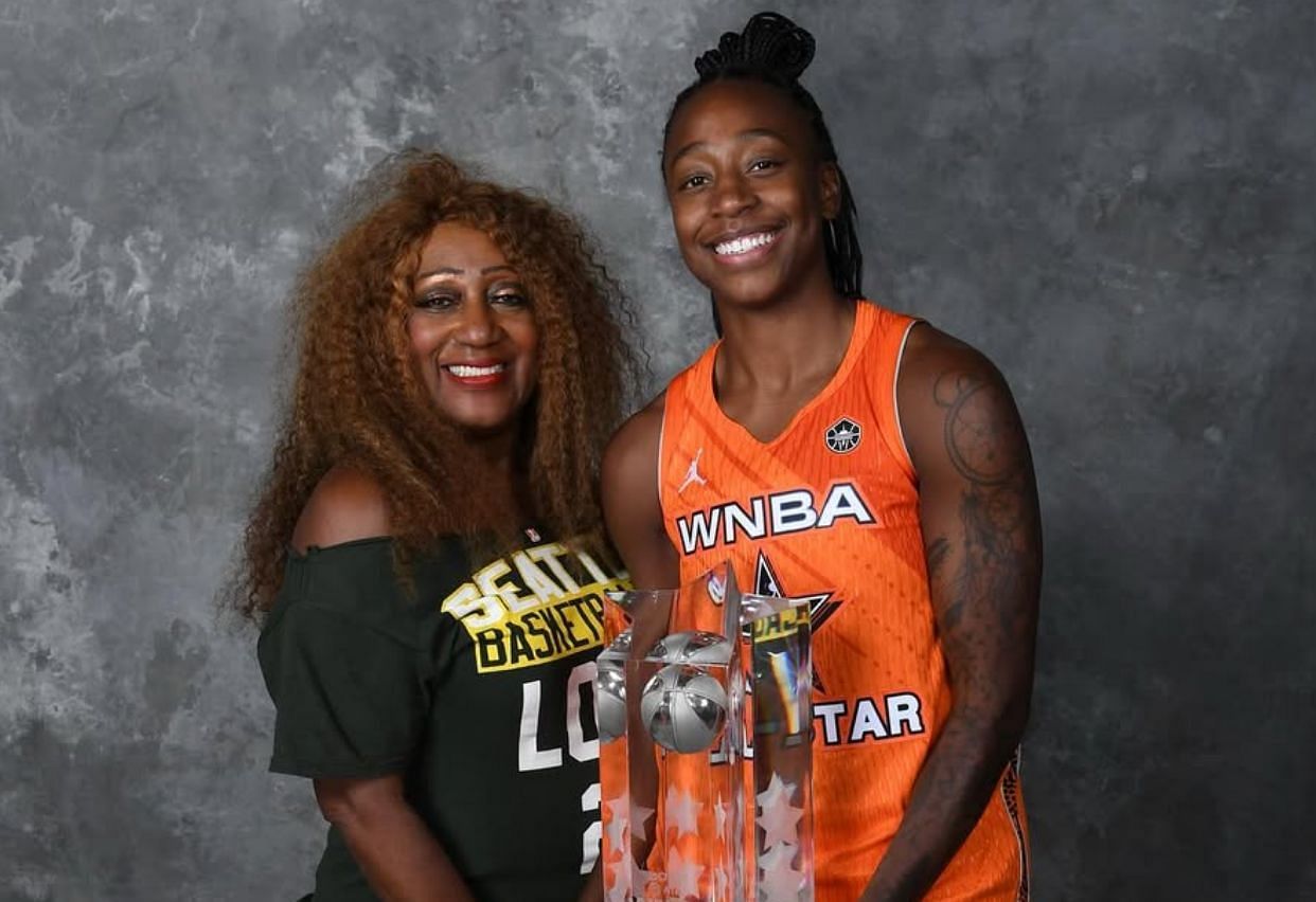 Jewell Loyd&rsquo;s Mother