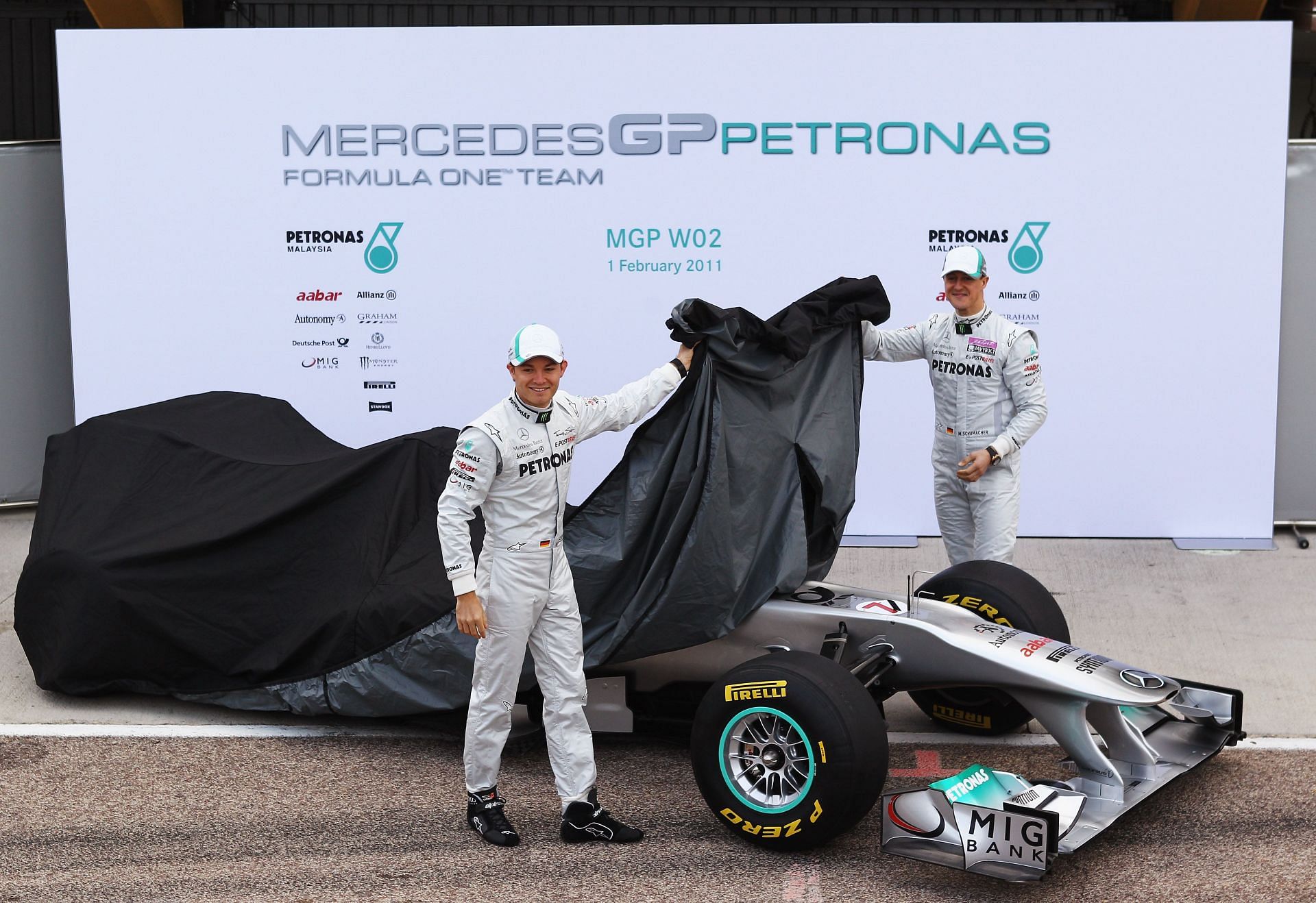 Michael Schumacher with Nico Rosberg (Image Source: Getty)