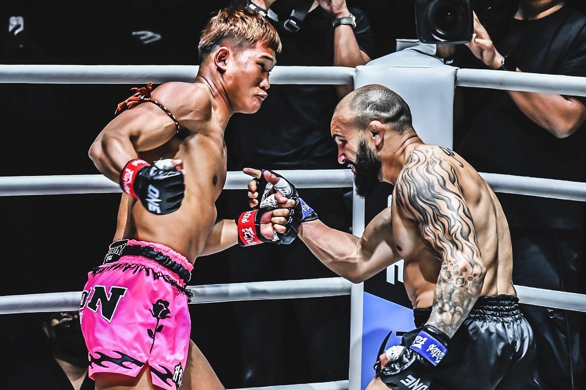 Kulabdam fighting John Lineker at ONE Fight Night 27. [Photo via: ONE Championship]