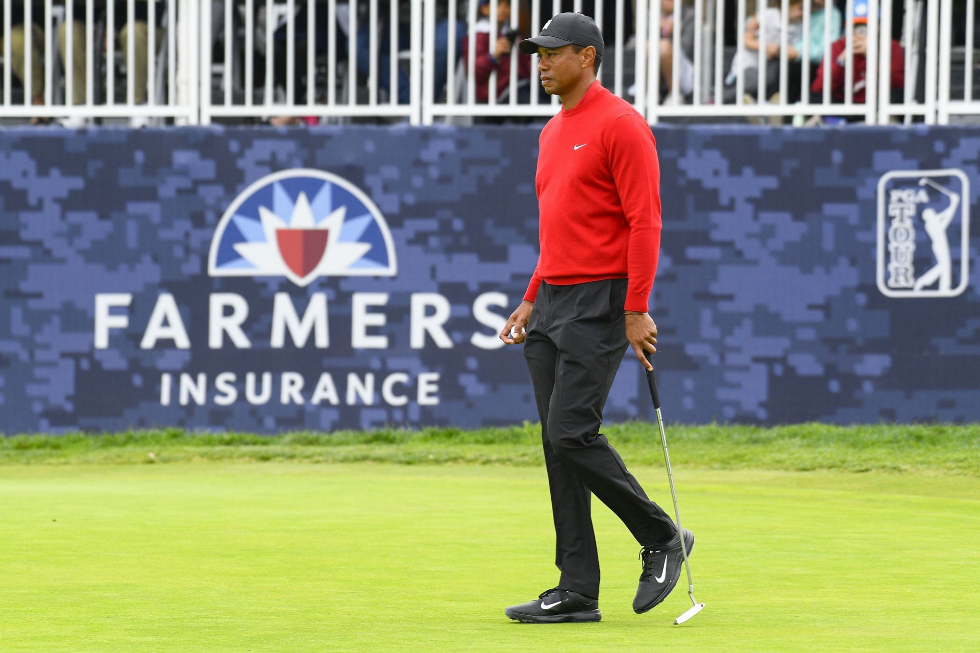 Tiger Woods at the 2020 Farmers Insurance Open, Torrey Pines Municipal Golf Course (Image via Getty).