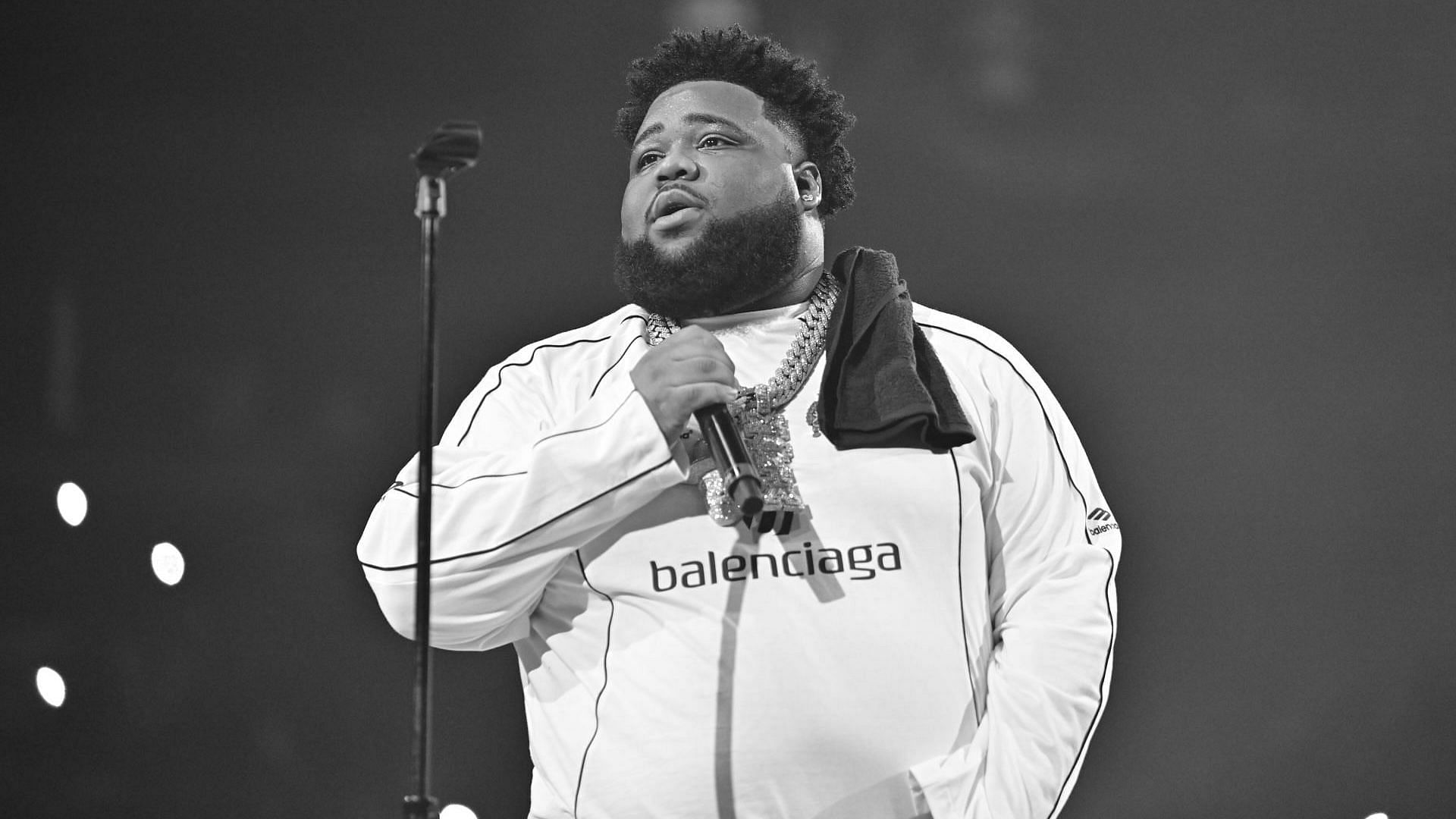 Rapper Rod Wave performs onstage during his Last Lap tour at State Farm Arena on December 5, 2024, in Atlanta, Georgia. (Image via Getty/Paras Griffin)