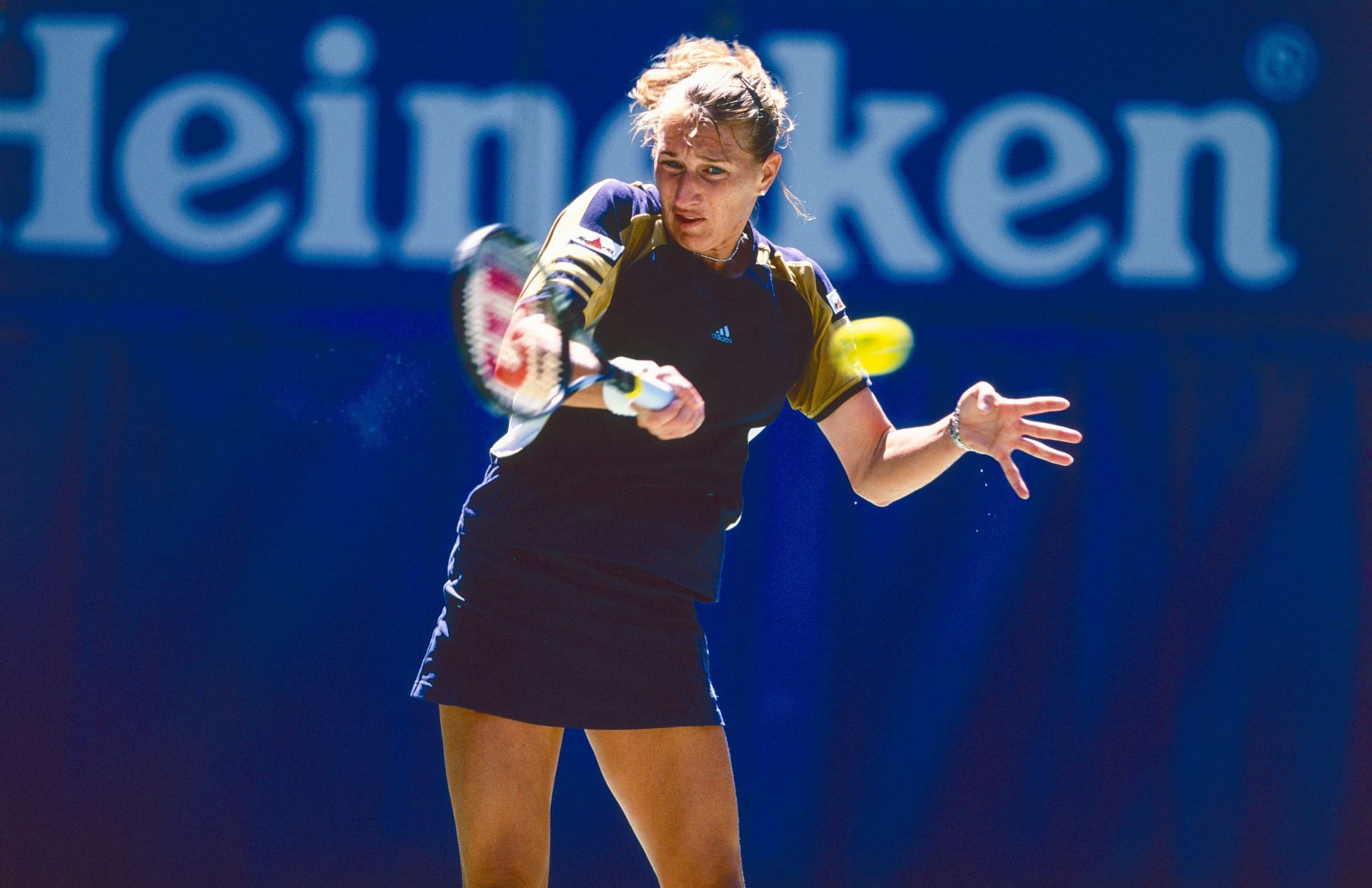 Steffi Graf at the 1999 Australian Open [Image Source: Getty Images]