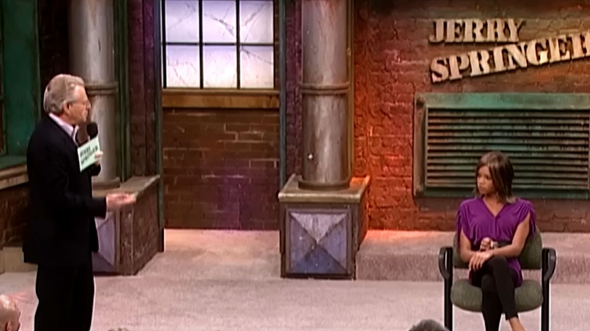 The Jerry Springer show 2000s (Image via Youtube/@The Jerry Springer Show)