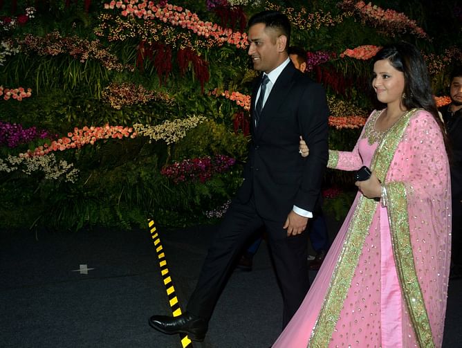 "We are trying to impress our wives" - MS Dhoni's hilarious response on the best compliment he has received