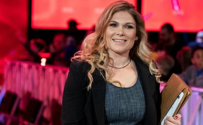Congratulations to Edge's wife and WWE veteran Beth Phoenix