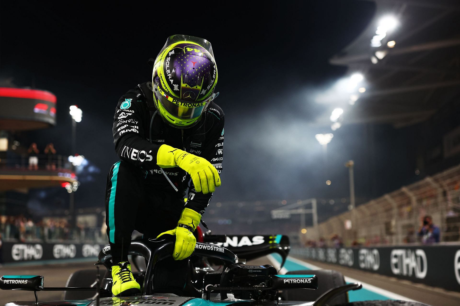 4th placed Lewis Hamilton reacts after his final race with Mercedes during the F1 Grand Prix of Abu Dhabi - Source: Getty